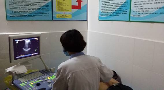 践行群众路线，深入乡镇防治两癌