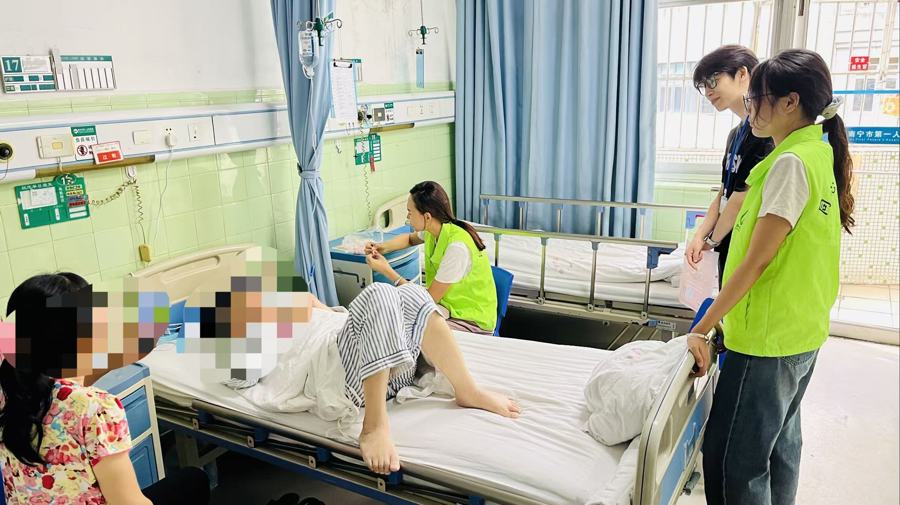 凝聚社工合力，赋能医疗服务！这场复盘会，勾勒医疗人文新图景