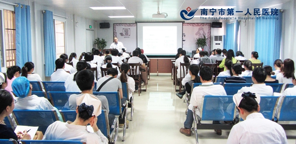 埌东分院举办气管插管术培训讲座