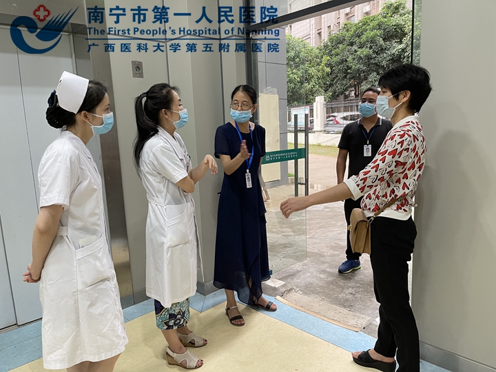 市一医院埌东医院：深入社区卫生服务中心 指导新冠疫苗接种及“双创”工作