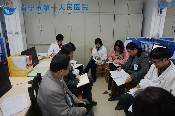 我院加强临床路径及单病种医嘱点评管理