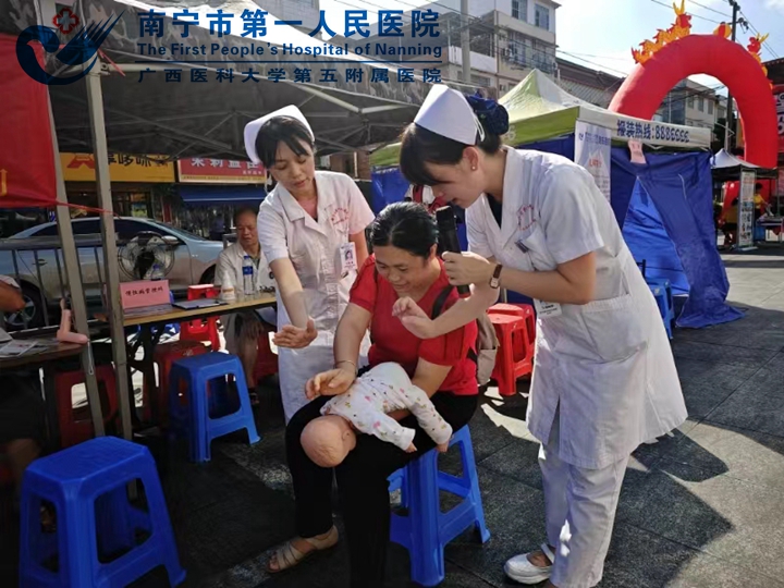 “科普之光，照亮健康之路”—— 我院老年医学科普团队的坚守与奉献