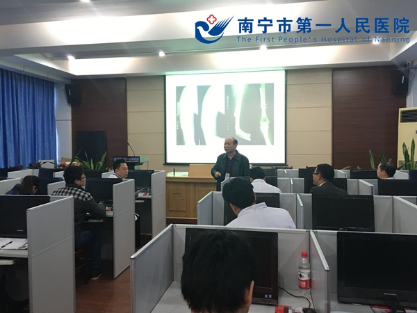 我院举办2015-2016学年新任授课教师试讲点评会