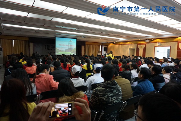 我院到马山县人民医院开展对口支援工作