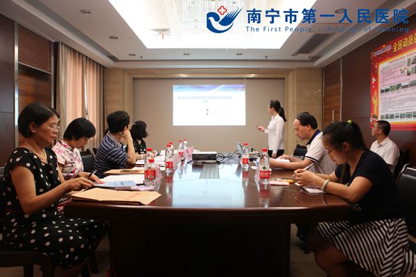 我院圆满完成硕士研究生毕业答辩工作