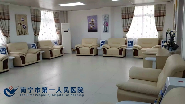 我院高压氧科16位氧吧全面启用