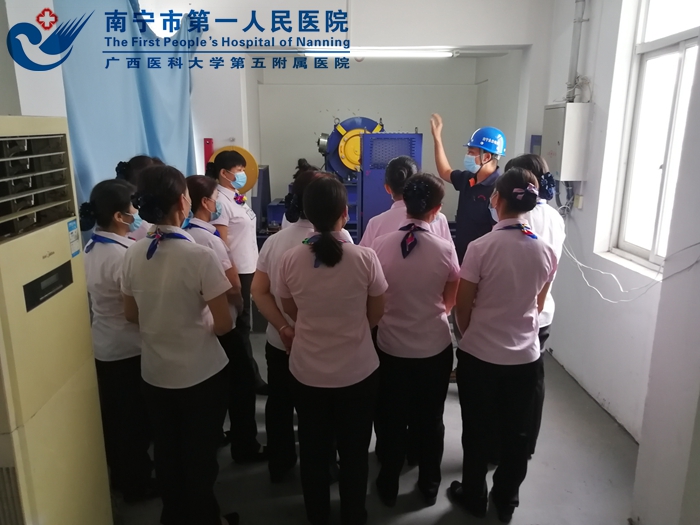 我院组织开展电梯应急救援演练