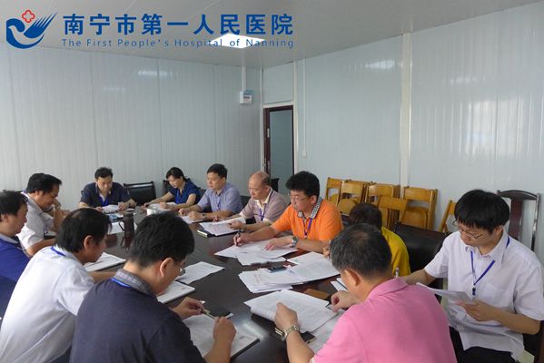 坚定理想信念，坚持三个自信，共筑中国梦