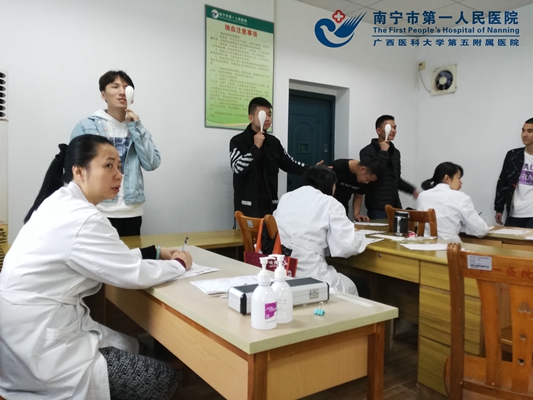 我院圆满完成2018年高考体检工作