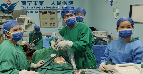 内镜下刀锋上的舞者 鼻内镜下经蝶巨大侵袭性垂体瘤切除术