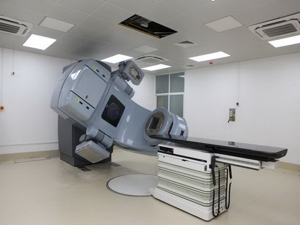 美国瓦里安Clinac iX直线加速器 