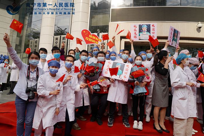 白衣执甲今朝回！ ——我院援鄂医疗队员全员归队！