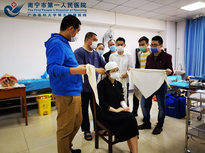 复学复训，我们已经在路上 ——临床能力训练中心为青秀分院开展急诊急救技能培训