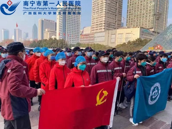 我院驰援湖北的医疗队员已经开始收治病人