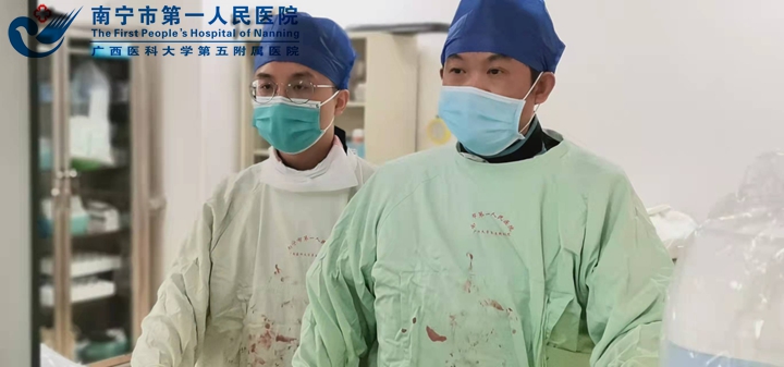 “技术精湛，妙手回春”—我院介入科开展第一例急诊TIPS术