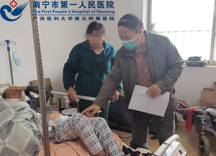 我院协助残联开展残疾证重新评定及换证工作